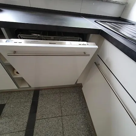 Privatunterkunft Helles An Der Uniklinik - Zweibettzimmer Mit Balkon Mainz